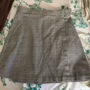 Brandy Melville Emerson Skirt